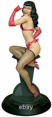 BETTIE PAGE, GIRL OF OUR DREAMS, 13.5 Statue by Dave Stevens, Lim. Ed. #1,495