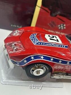 Corvette #57 Rebel Hinze / Johnson L-88 427 Carousel 1 1/18