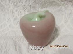 Fenton Art Glass Dave Fetty 2000 Light Pink/green Apple Paperweight Signed