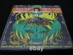 Grateful Dead Dave's Picks 33 DeKalb Illinois NIU 10/29/77 Vol Thirty Three 3 CD