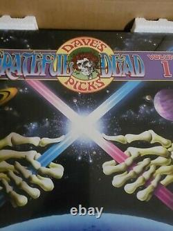 Grateful Dead Dave's Picks LE Vinyl. 5 LP Set. Volume 1. 5/25/77. 2434/5000