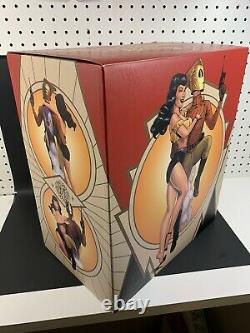 Mondo The Rocketeer And Betty 14 Polystone Statue Limited Edition Dave Stevens