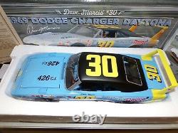 Dave Marcis #30 Winter Park Dodge 69 Chargeur Daytona 124 Échelle Autographe
