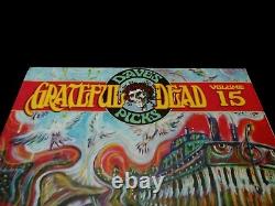 Grateful Dead Dave's Picks 15 Quinze Nashville Tennessee 4/22/78 TN 1978 3 CD<br/>	<br/>Les choix de Dave du Grateful Dead 15 Quinze Nashville Tennessee 4/22/78 TN 1978 3 CD