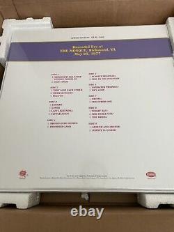 Grateful Dead Dave's Picks Vinyl Vol. 1 La Mosquée Richmond Va 5/25/77 En Main