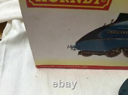 Hornby R2339 Classe A4 Mallard Lner 4468 Dave Stone Edition Locomotive Boxed