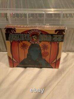 Les choix de Dave de Grateful Dead Vol 46 en direct à Los Angeles 09/09/72 avec disque bonus. Comme neuf.