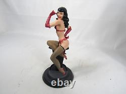 Statue mini Bettie Page, la fille de nos rêves, édition collector avec boîte par Dave Steven